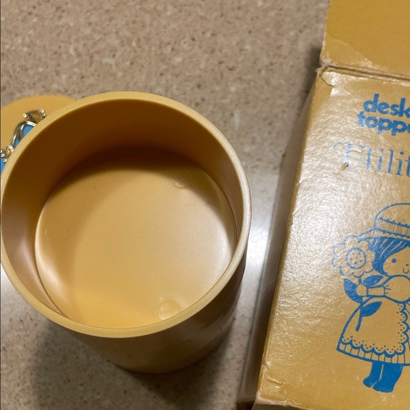 Vintage-Springbok Desk Toppers Utility Box - Picture 2 of 3